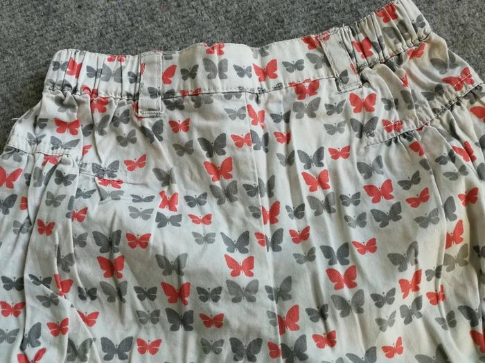 Short okaidi 6M - photo numéro 3