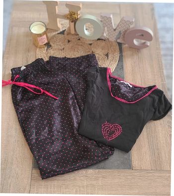 Pantalon et t-shirt pyjama taille S