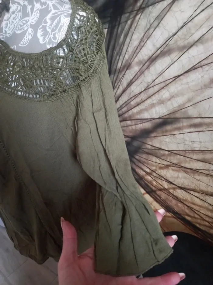 Blouse neuf - photo numéro 3