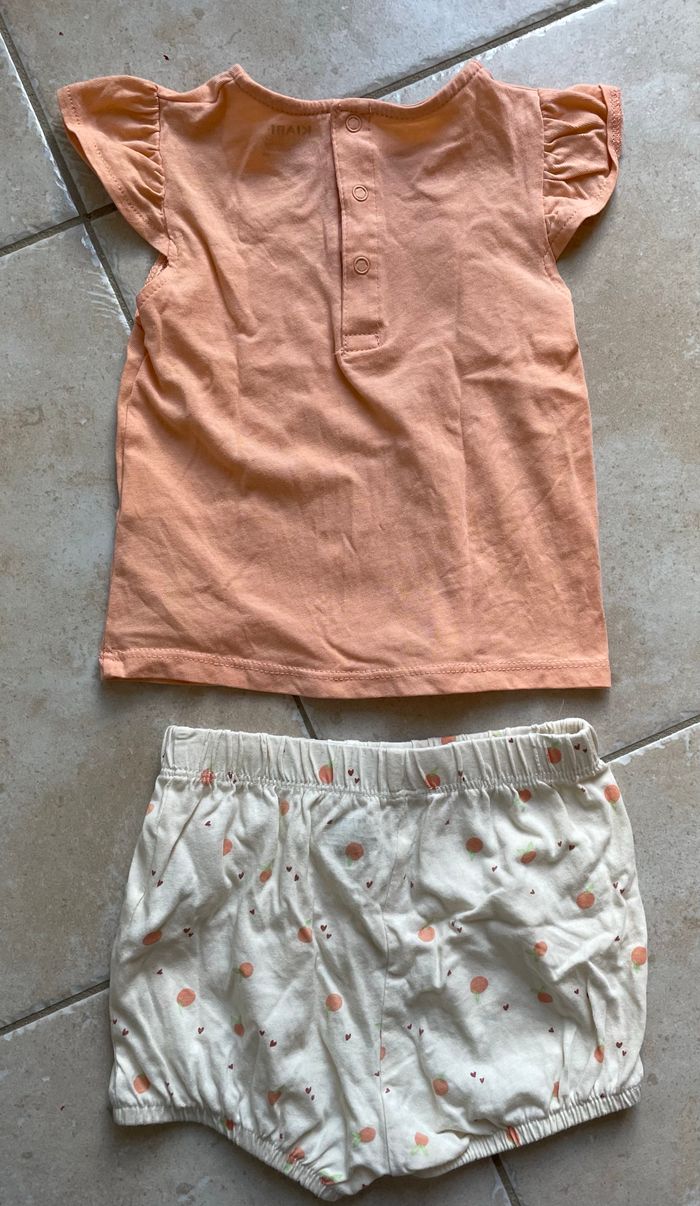 Ensemble t-shirt manches courtes et short - photo numéro 2