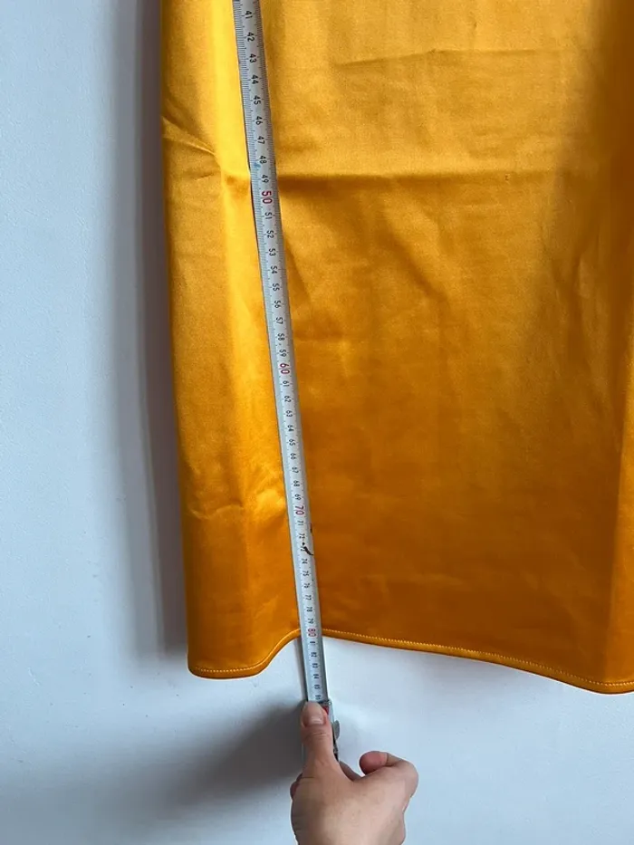 Robe taille S satin - photo numéro 13