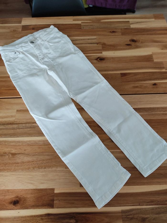 Pantacourt slim blanc taille 34