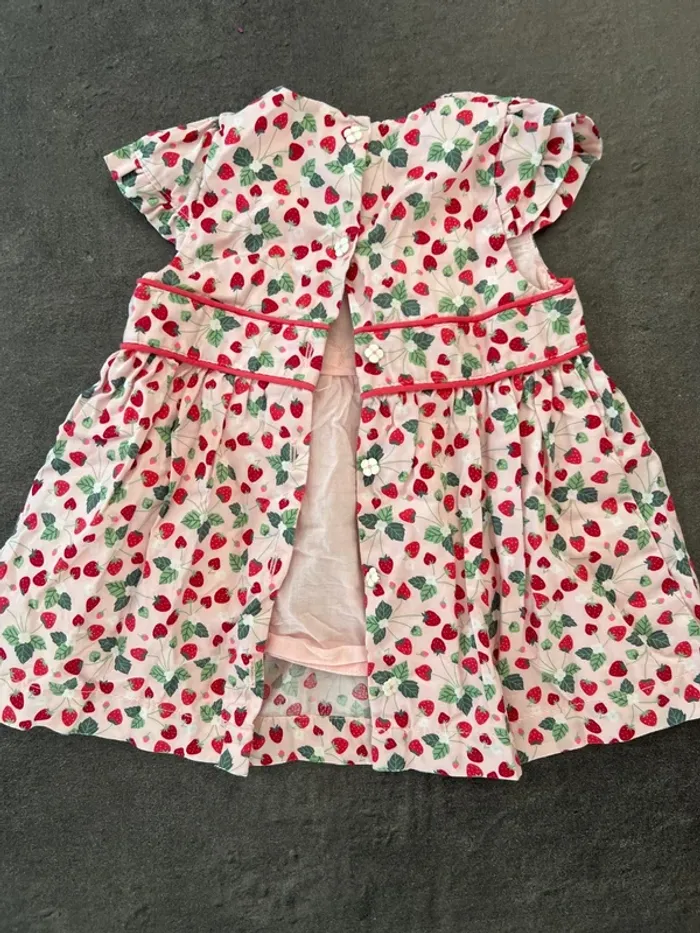 Robe 6 mois - photo numéro 4