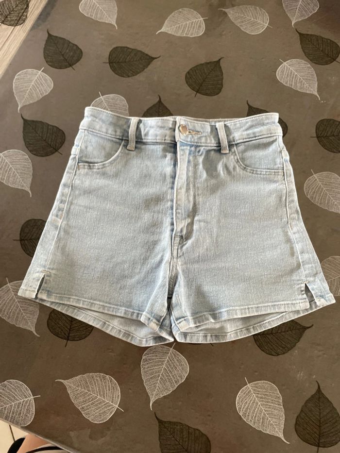 Lot 2 short-bermuda 32 ou 12 ans - photo numéro 5