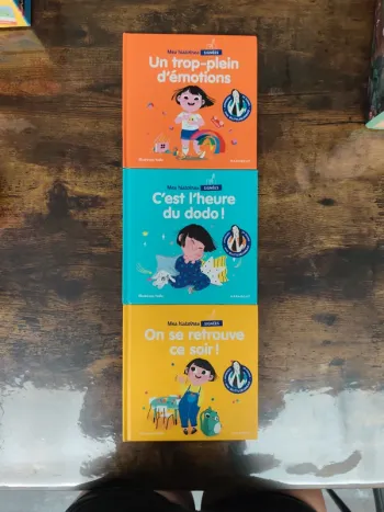Lot 3 livres “Mes histoires signées”