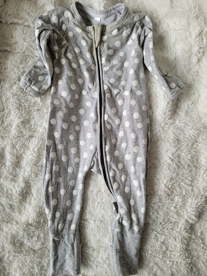 Lot de vêtements bebe 6 mois 36 pièces - photo numéro 10