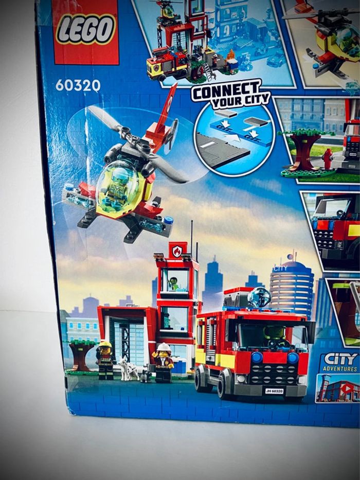 LEGO City 60320 - La Caserne des Pompiers - Neuf et Scellé - photo numéro 7