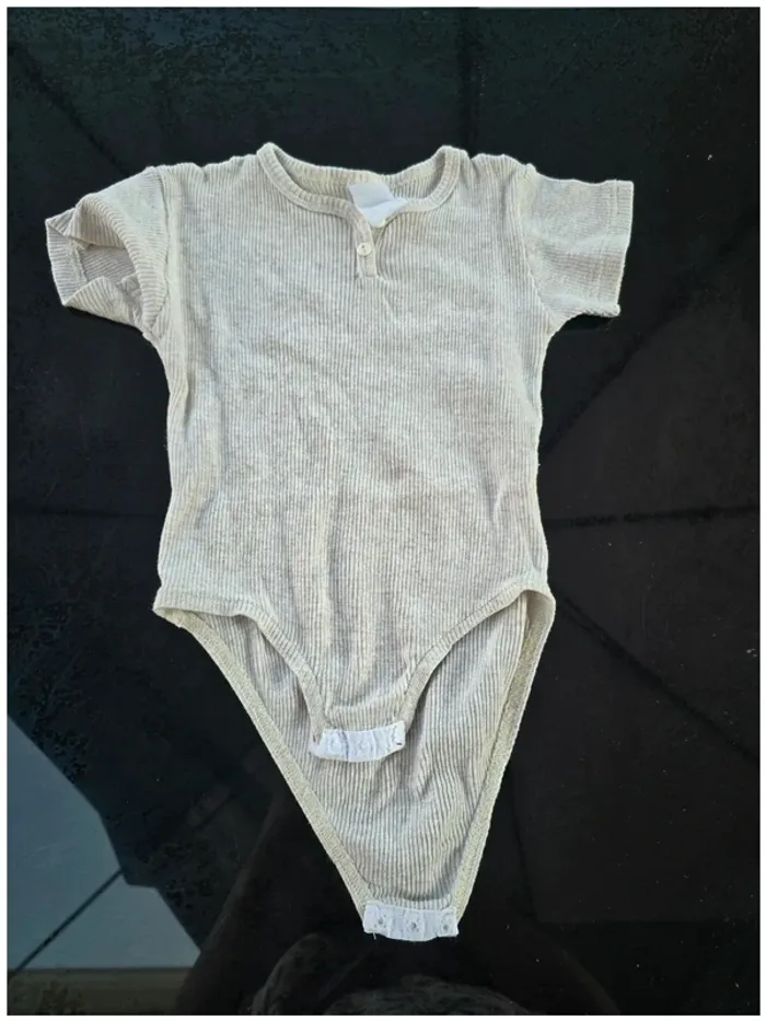 Lot 18 vêtements garçon 36 mois - 3 ans - photo numéro 9