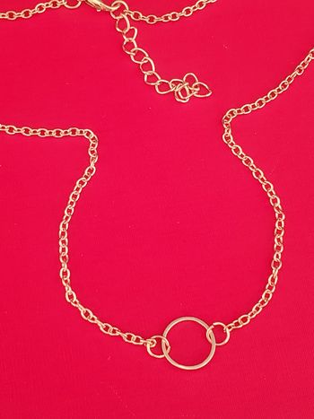 Collier a chaîne pendentif doré