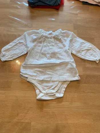 Blouse/body 12 mois
