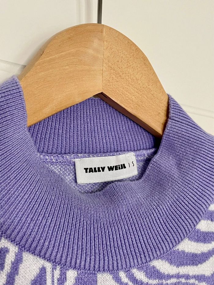Pull violet et blanc - photo numéro 3