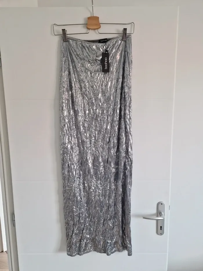 Jupe longue argentée Boohoo taille 40 neuve - photo numéro 2