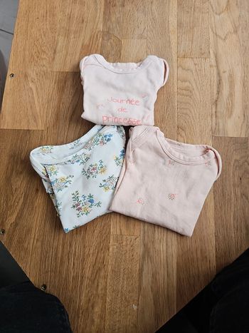 Lot body neuf 1 mois