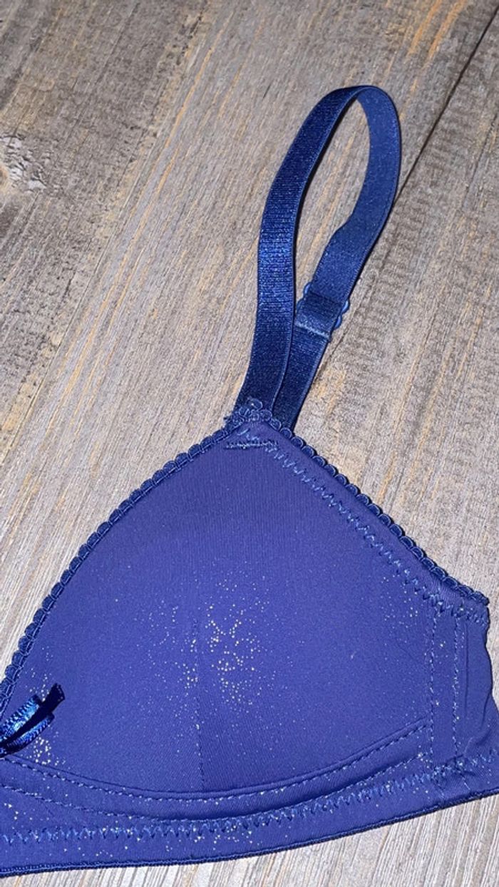 Soutien gorge Dim 70A tbe - photo numéro 3