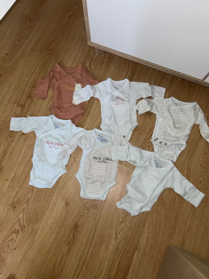 Lot habit bébé 1 mois - photo numéro 7