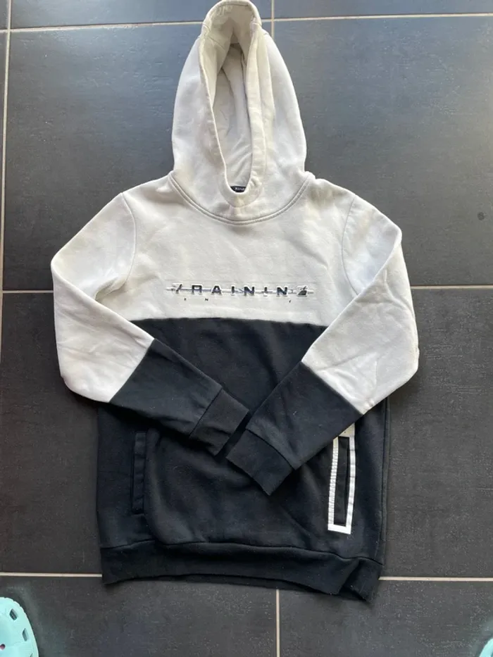Sweat-shirt à capuche