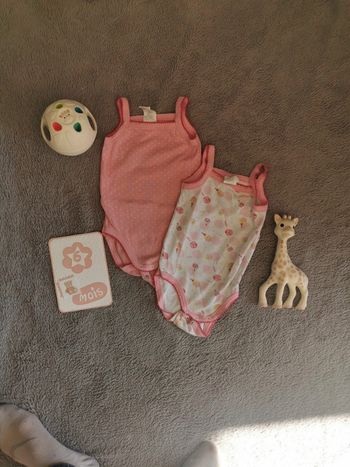 Lot de 2 bodies à bretelles 6 mois