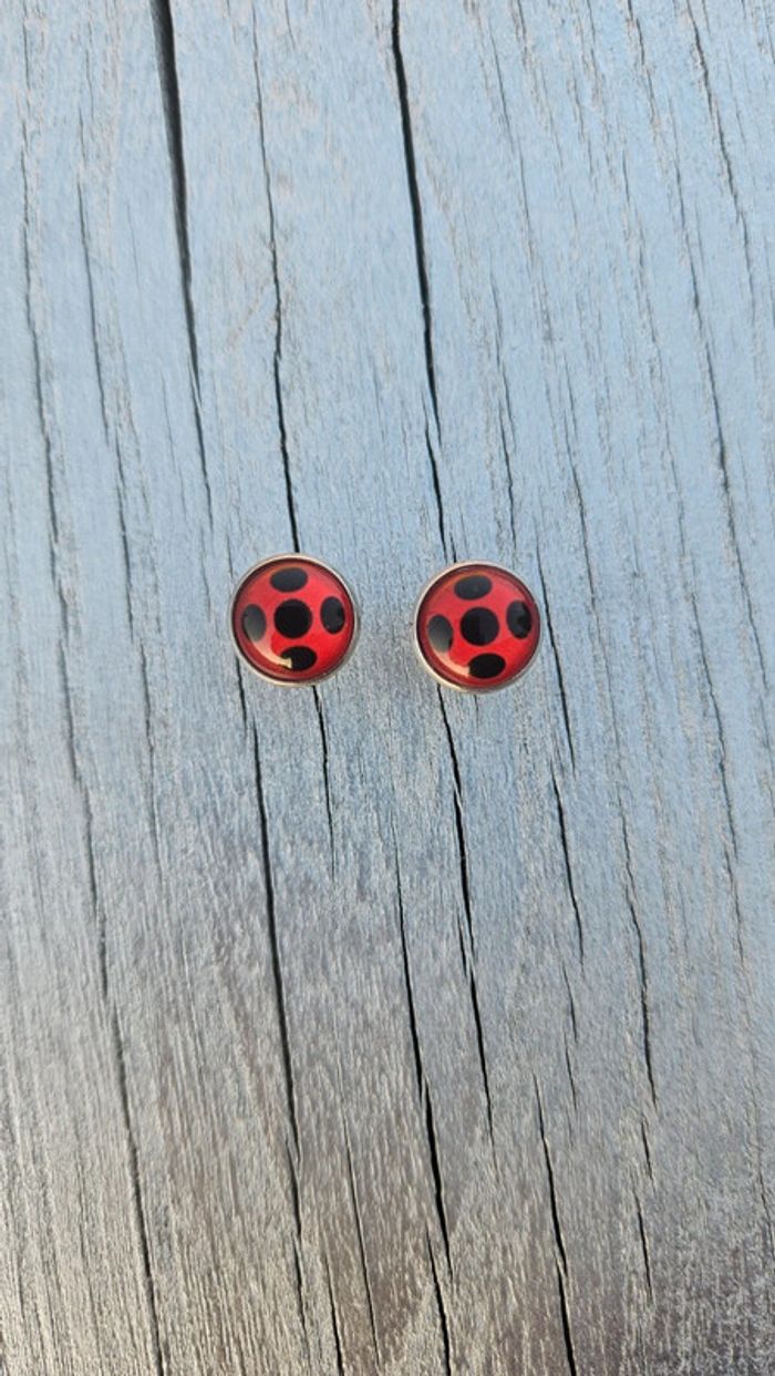 Boucles d'oreilles à pointe artisanale