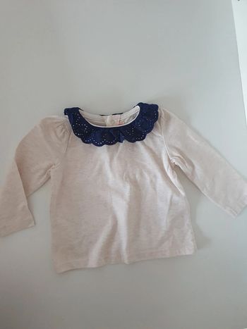 Haut manches longues. 9 mois.