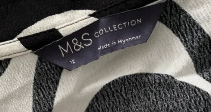 Robe longue fluide  imprimée Marks&Spencer - photo numéro 7