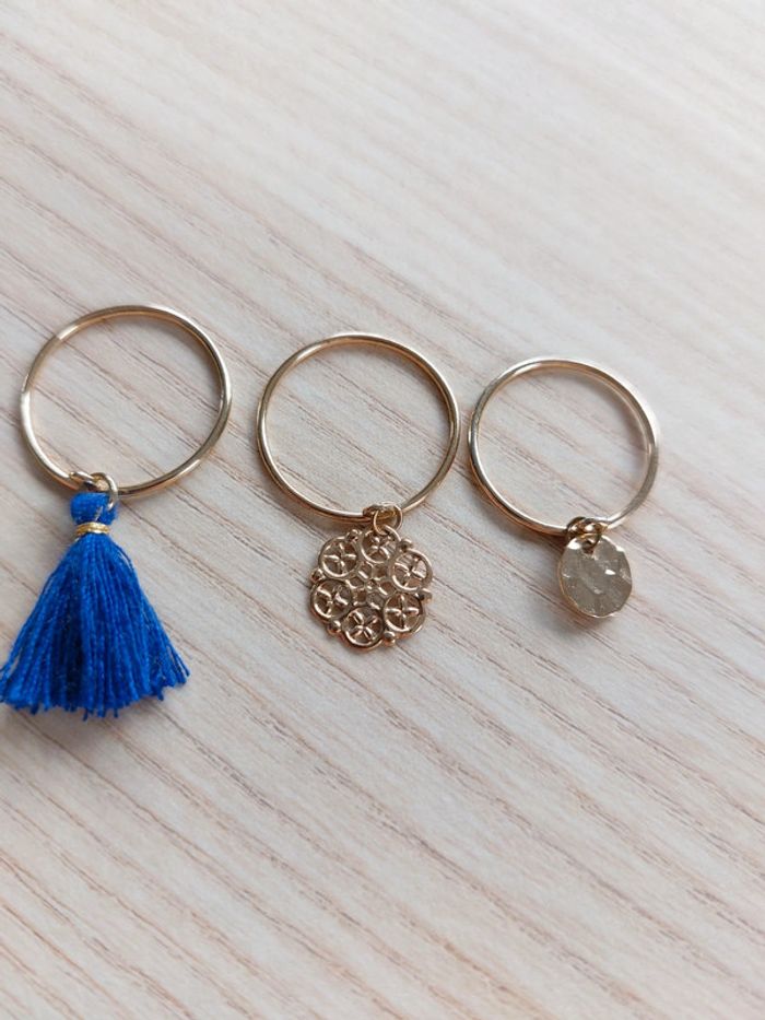 3 bagues - photo numéro 3