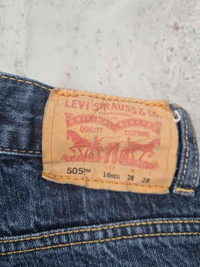 Jeans Levi’s 505 bleu – Taille 36 Femme / 26 US (mesures en photos) - photo numéro 5