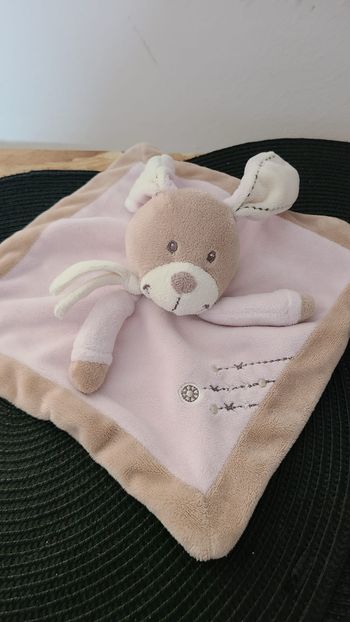 Doudou plat carré lapin beige rose NICOTOY