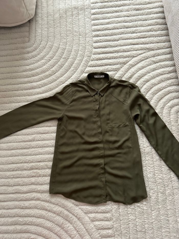 Chemise fluide kaki pull&bear Taille M
