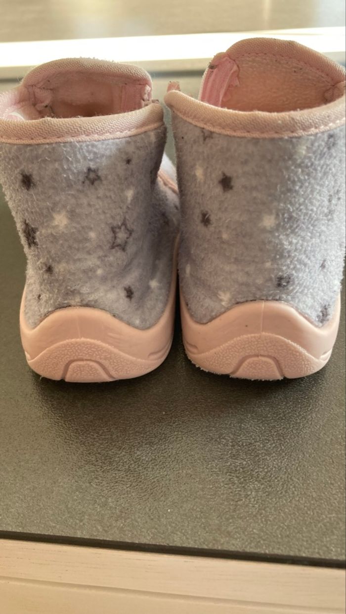 Chaussons fille  24 - photo numéro 2