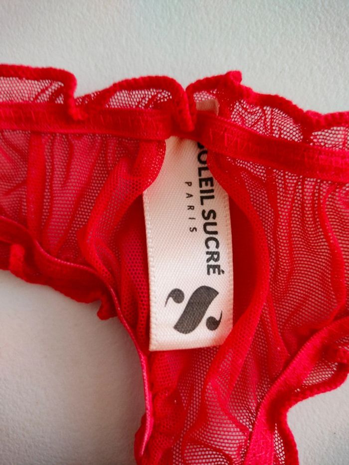 String rouge NEUF soleil sucré - photo numéro 2