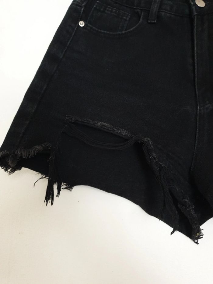 Short jean poches étoiles - photo numéro 3