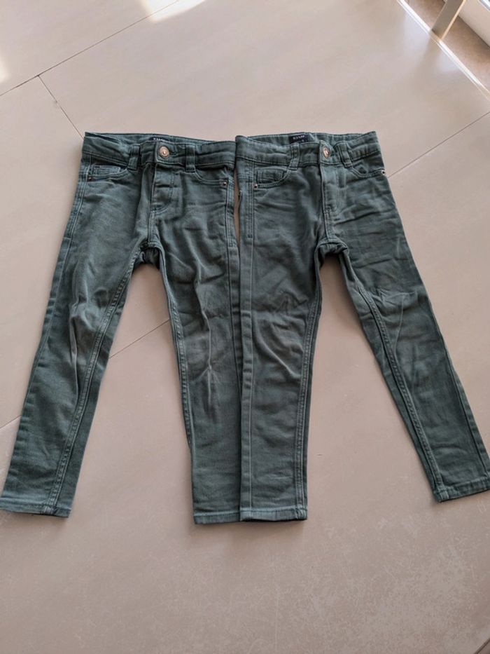 2 pantalons Kiabi