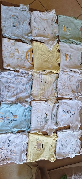 Body manches courtes 3 ans le lot de 5