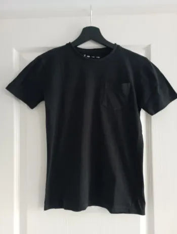 T-Shirt noir 12 ans