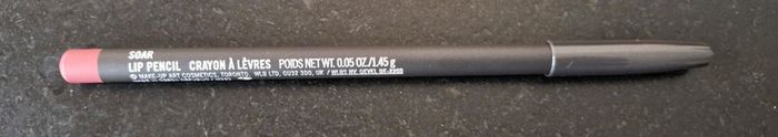 Lip pencil soar mac