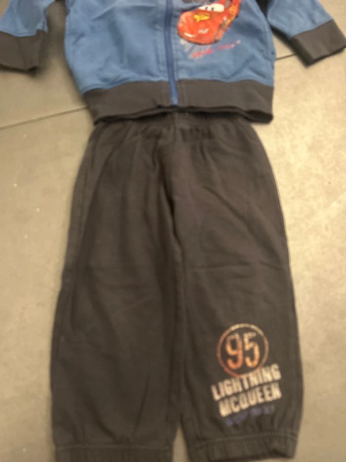 Ensemble jogging cars - photo numéro 2