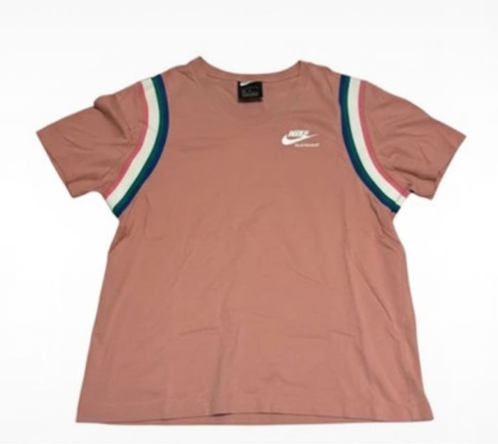 T-shirt NIKE Sportswear à Bandes Rétro - Rose Poudré - Taille M