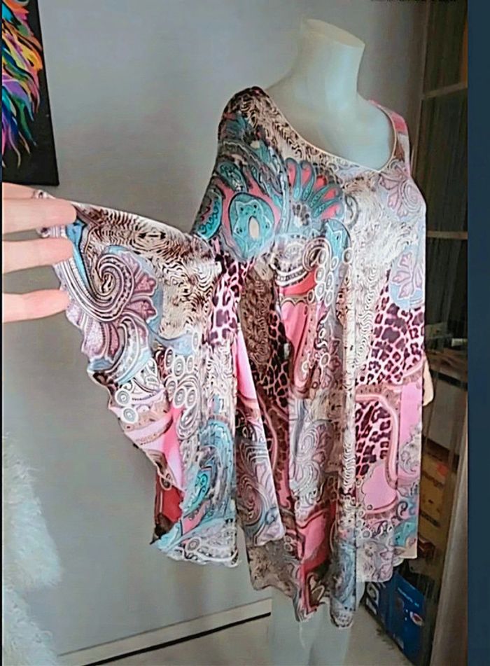 Robe tunique colorée manches longue évasée papillon. TU du 36 au 40. Jeff Gallano 🥰 - photo numéro 4