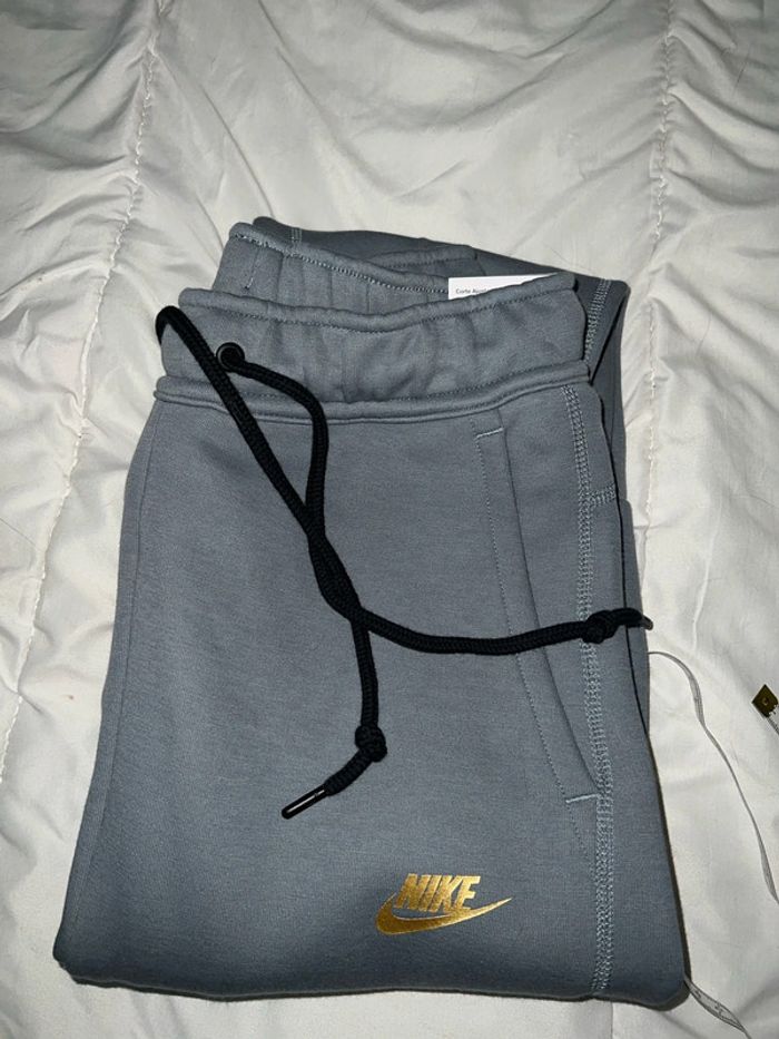 Jogging Nike Tech taille XS - photo numéro 11
