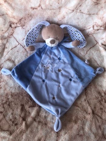 Doudou plat losange lapin bleu étoile oiseau Auchan