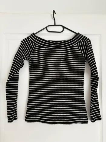 T-shirt manches longues rayé noire et blanche - Style marin