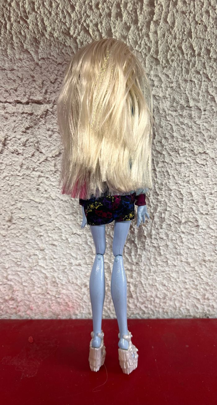 Poupée Monster High - photo numéro 2
