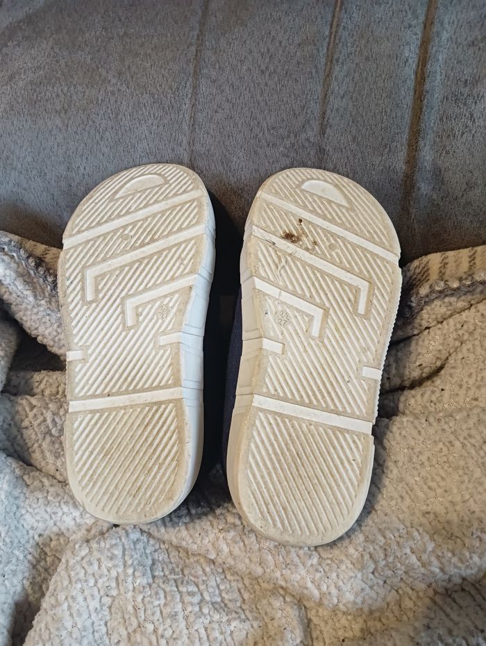 Tennis garçon pointure 26/27 - photo numéro 7