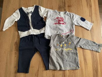Ensemble + 2 tee shirts ML 9 mois