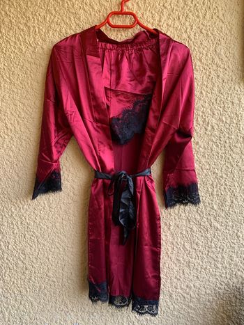 Robe chambre polyamide et dentelle et short assorti taille 36