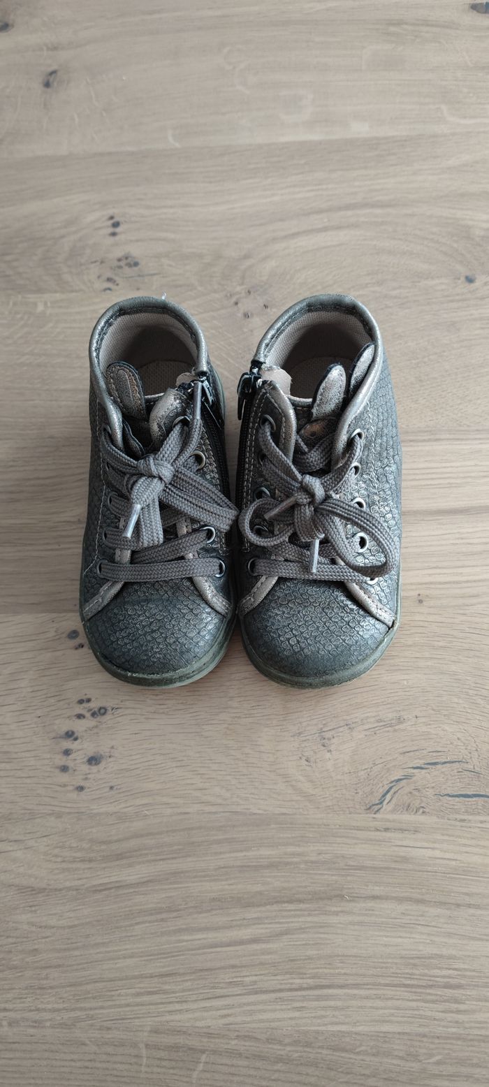Chaussure enfant - photo numéro 2