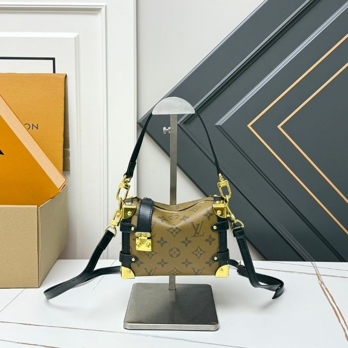 Louis Vuitton Cruise  M46815