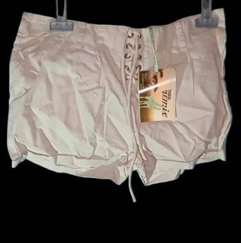 short taille 38 neuf