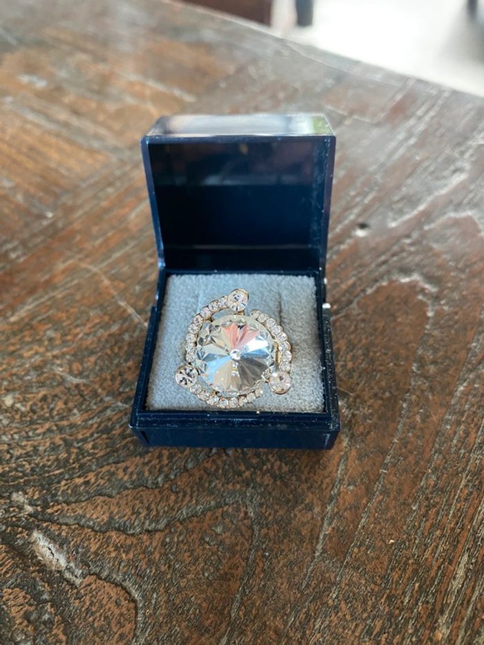 Magnifique bague réglage avec pierre et strass - photo numéro 7