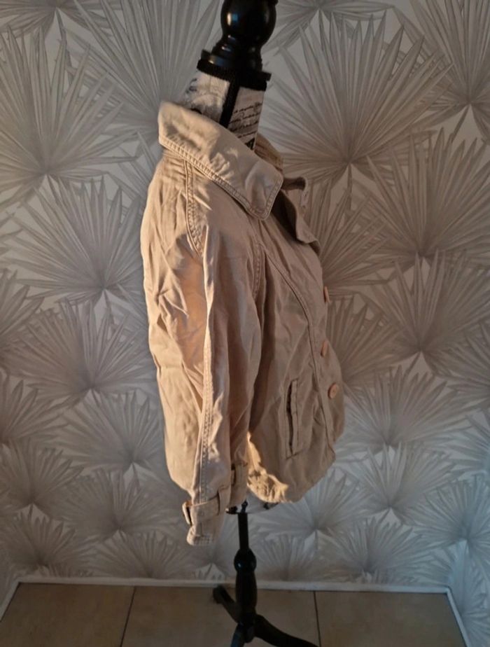 Jolie veste Bizzbee taille 40 - photo numéro 4